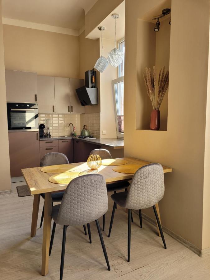 Cozy 2 Room Apartment In The Oldtown Of Klaipeda Exterior photo