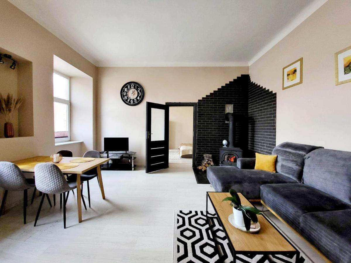 Cozy 2 Room Apartment In The Oldtown Of Klaipeda Exterior photo